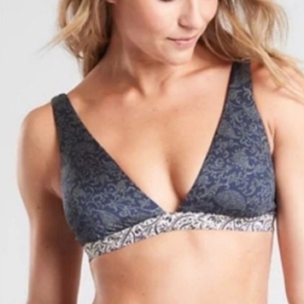 Athleta Aqualuxe Batik bikini top.